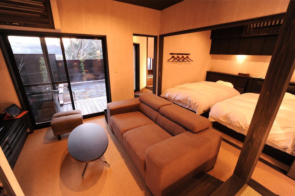 Uedaya Hotel Yamaga Bagian luar foto
